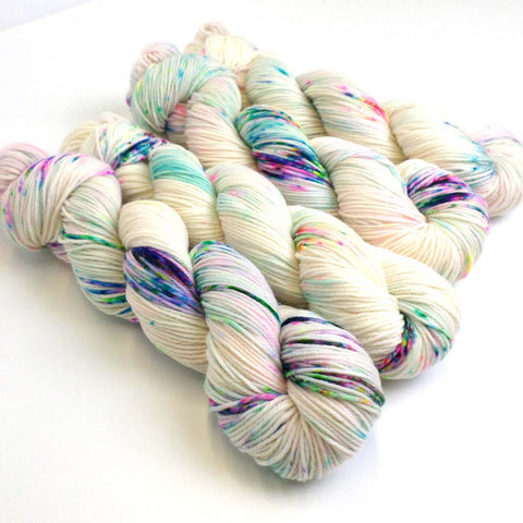 Crush DK - Glitter Bomb