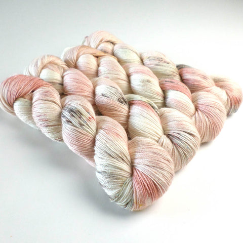 Enchant - Pink Champagne