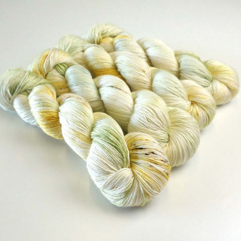 Lustrous - Spring Catkins