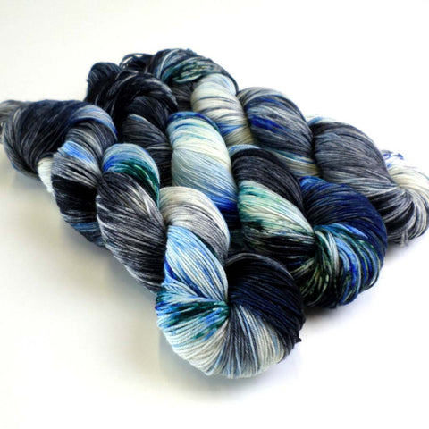 Crush - Jewelled Magpie