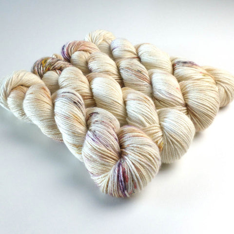 Enchant DK - Dodo Feathers