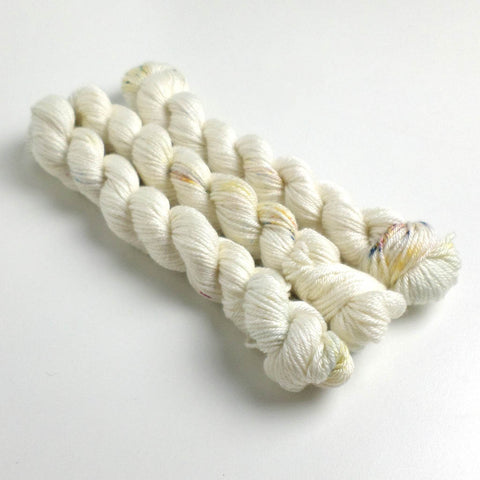 Lustrous 20g - Flax & Cotton - June 2025 - Nottinghamshire