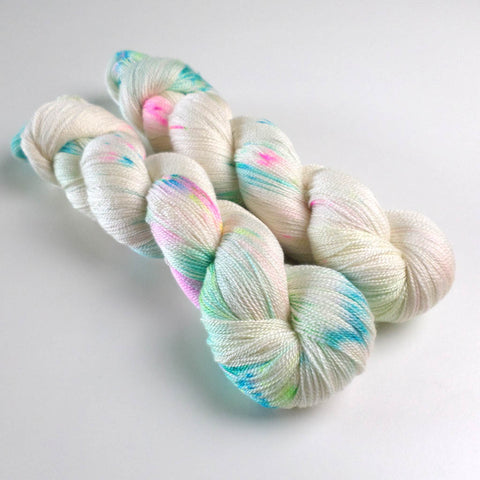 Lustrous Lace - Glitter Bomb