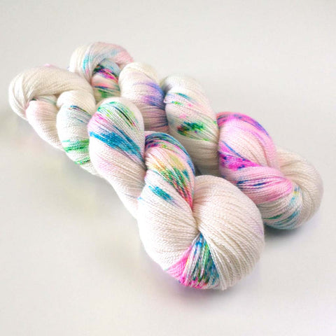 Lustrous Lace - Glitter Bomb
