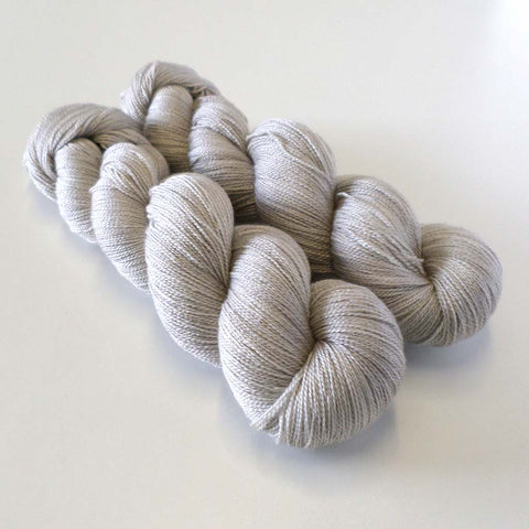 Lustrous Lace - Lady Philomere