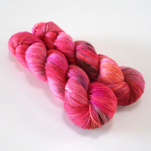 Lustrous Lace - Ruby Embers