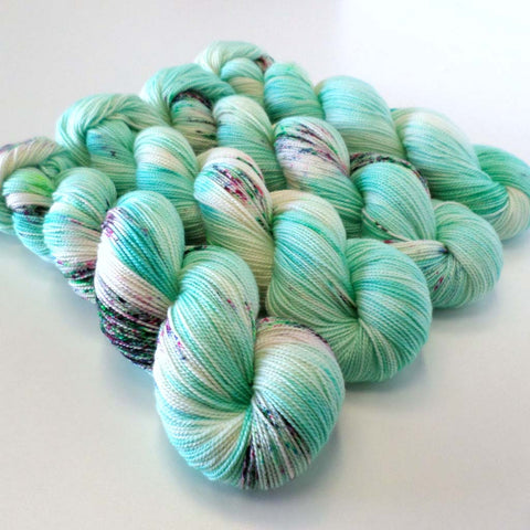 Slinky Twist - Grasshopper Fizz
