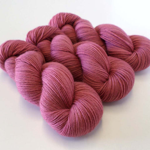 Voluptuous DK - Peony